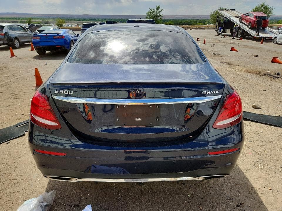 2017 MERCEDES-BENZ E 300 4MATIC 300 4MATIC 11