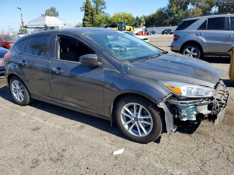 2018 FORD FOCUS SE 4