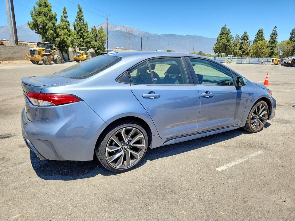 2022 TOYOTA COROLLA SE 3