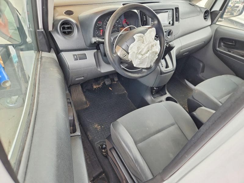 2019 NISSAN NV200 S 8