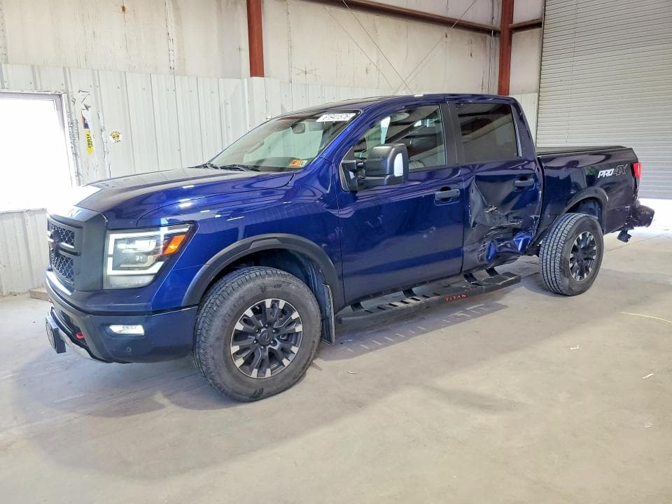 2022 NISSAN TITAN PRO-4X PRO-4X - 1
