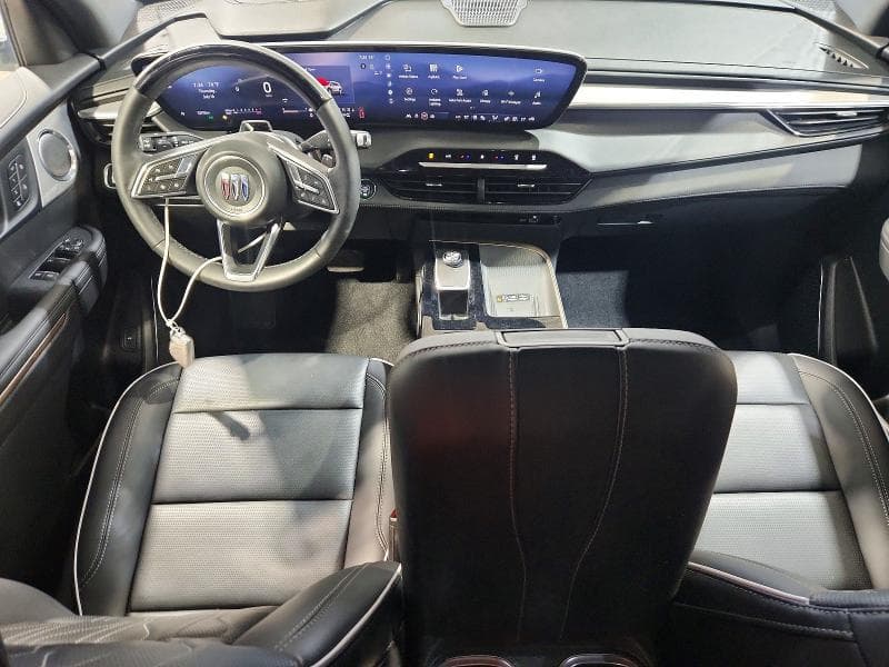 2025 BUICK ENCLAVE AVENIR 8