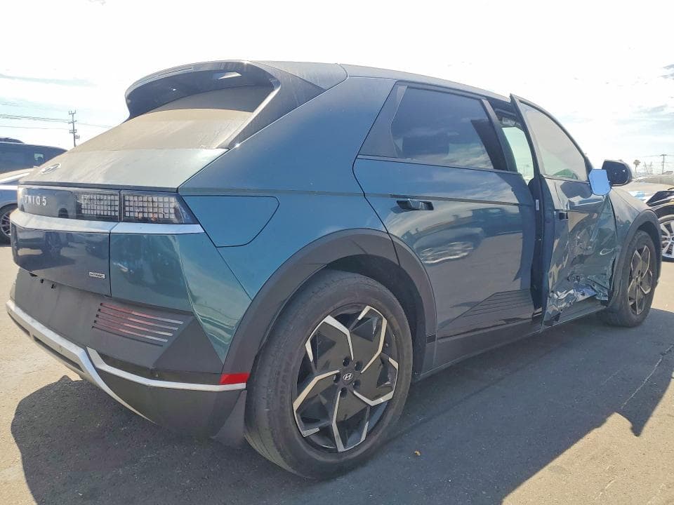 2023 HYUNDAI IONIQ 5 SEL 3
