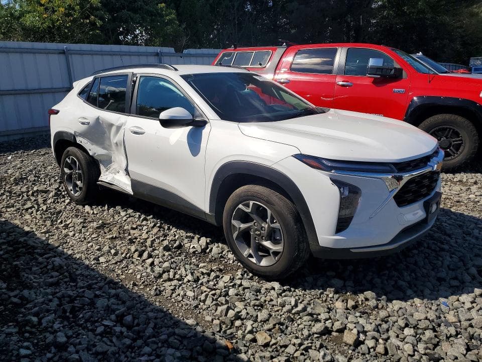 2025 CHEVROLET TRAX 1LT 4