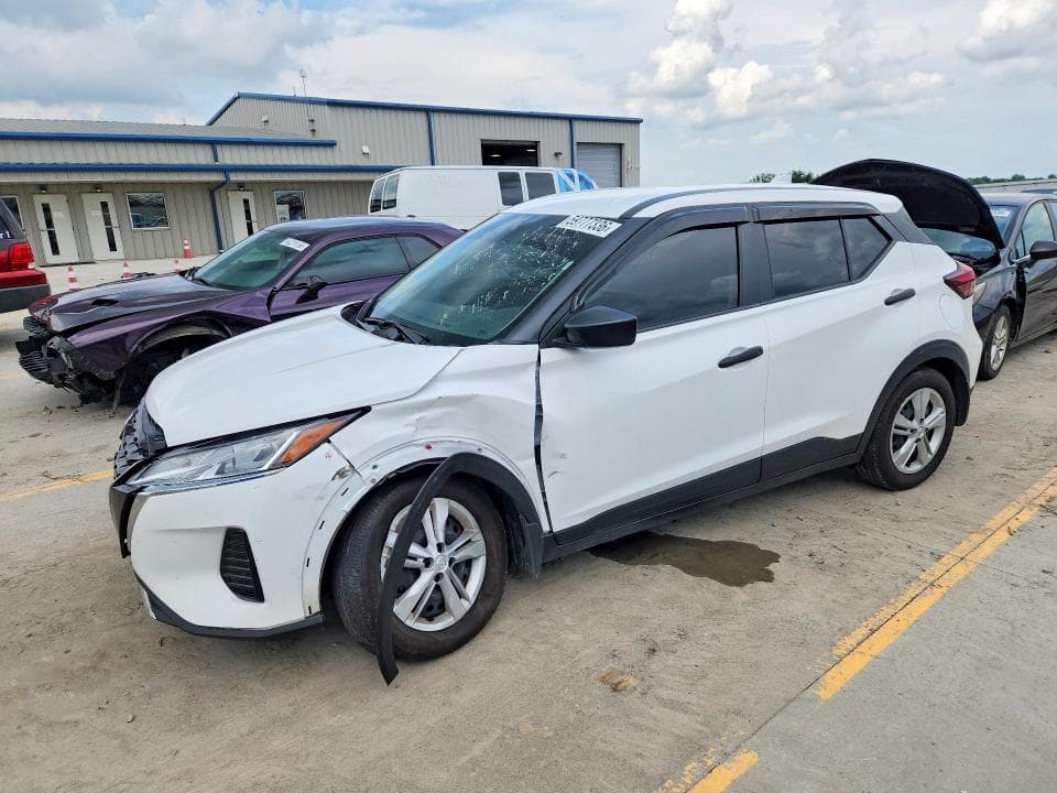 2024 NISSAN KICKS - 1