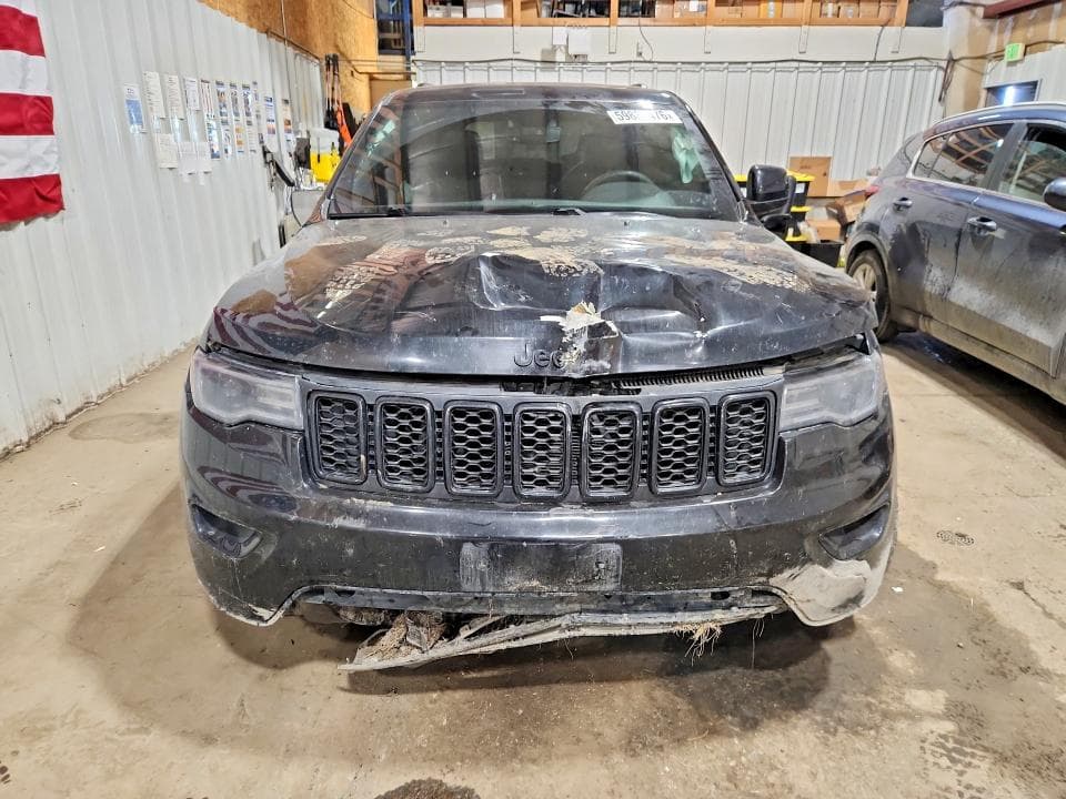 2020 JEEP GRAND CHEROKEE LAREDO 5