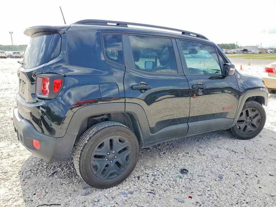 2018 JEEP RENEGADE TRAILHAWK 3