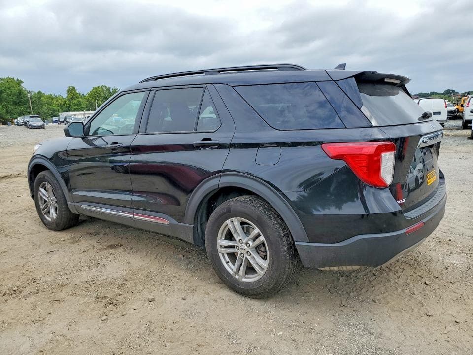 2020 FORD EXPLORER XLT 2
