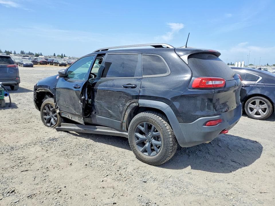 2017 JEEP CHEROKEE TRAILHAWK 2