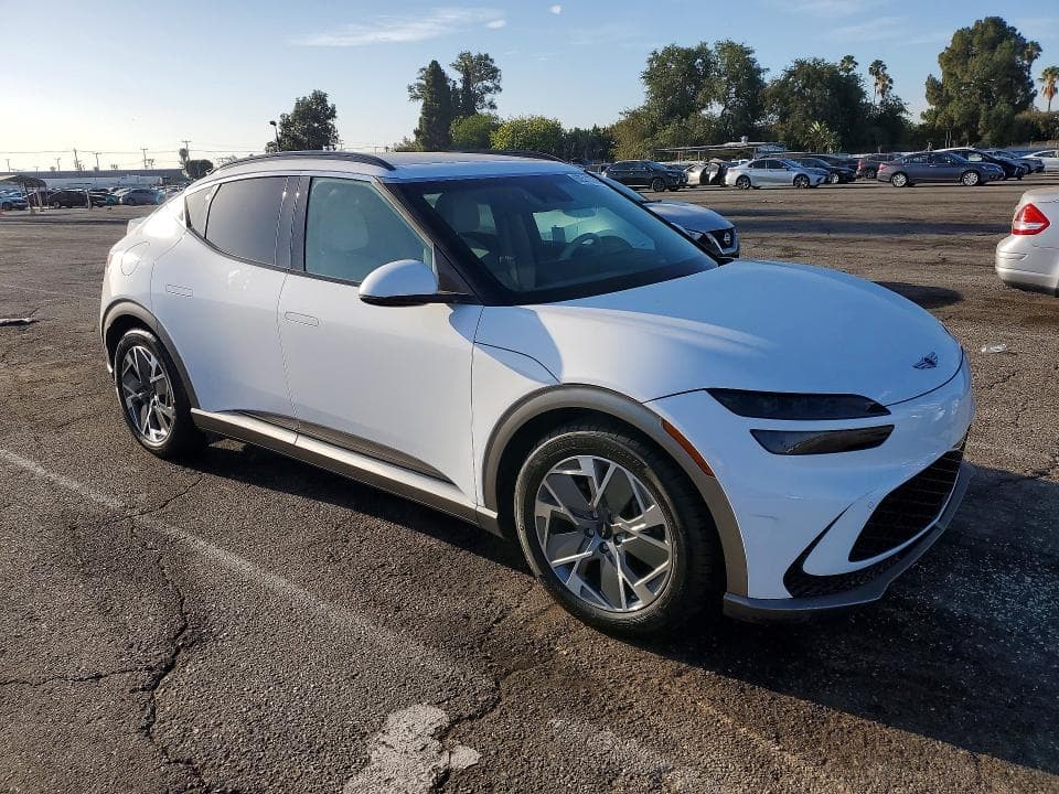 2024 GENESIS GV60 STANDARD 4