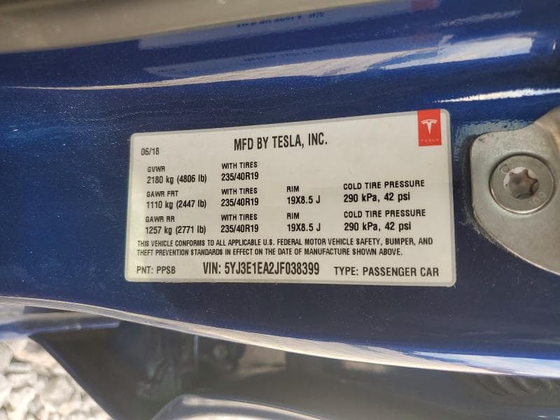 2018 TESLA MODEL 3 12