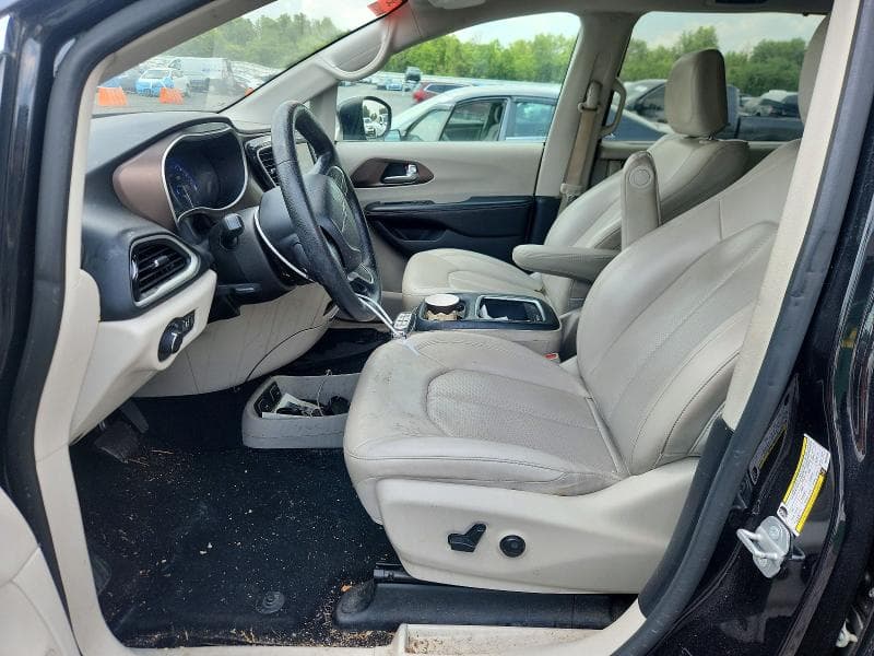 2021 CHRYSLER VOYAGER LXI 7