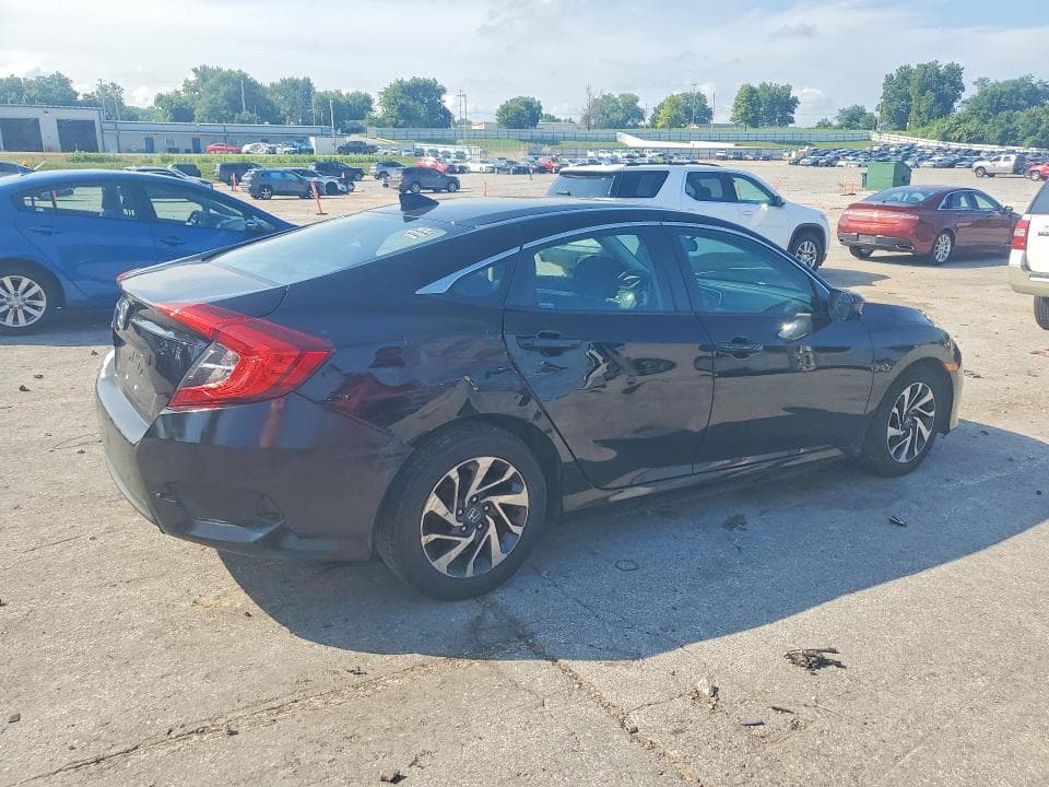 2017 HONDA CIVIC EX 3