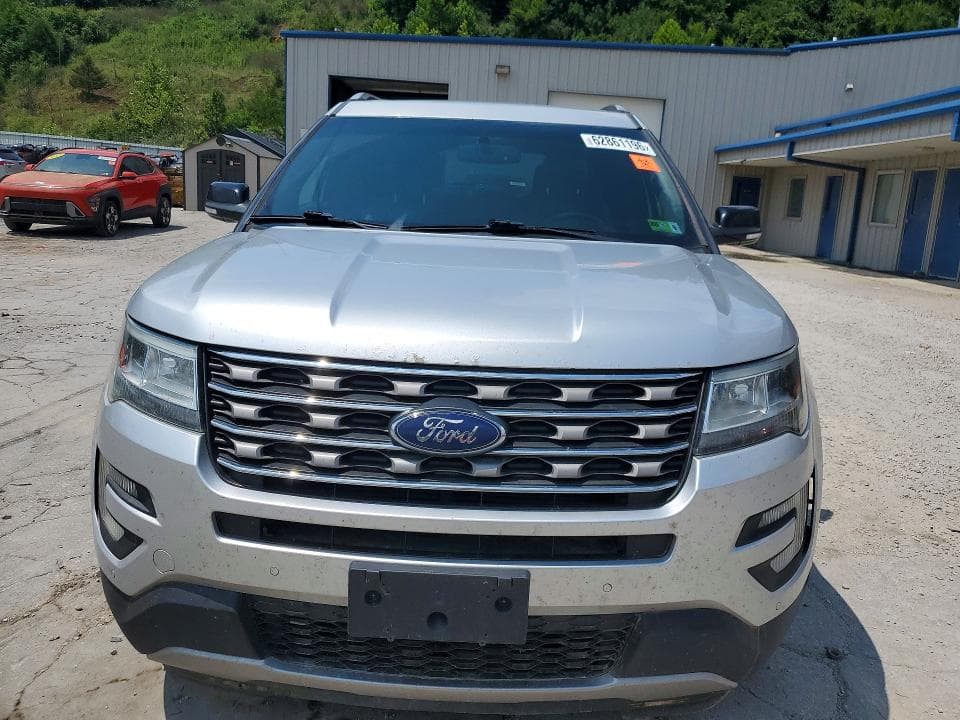 2017 FORD EXPLORER XLT 5