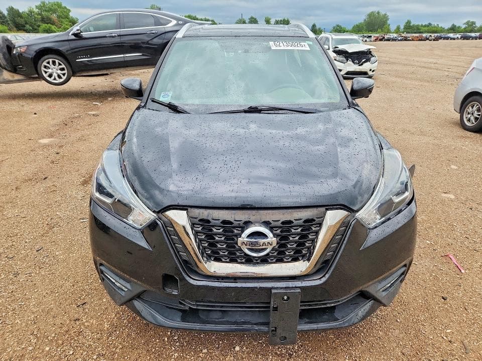 2019 NISSAN KICKS S 5