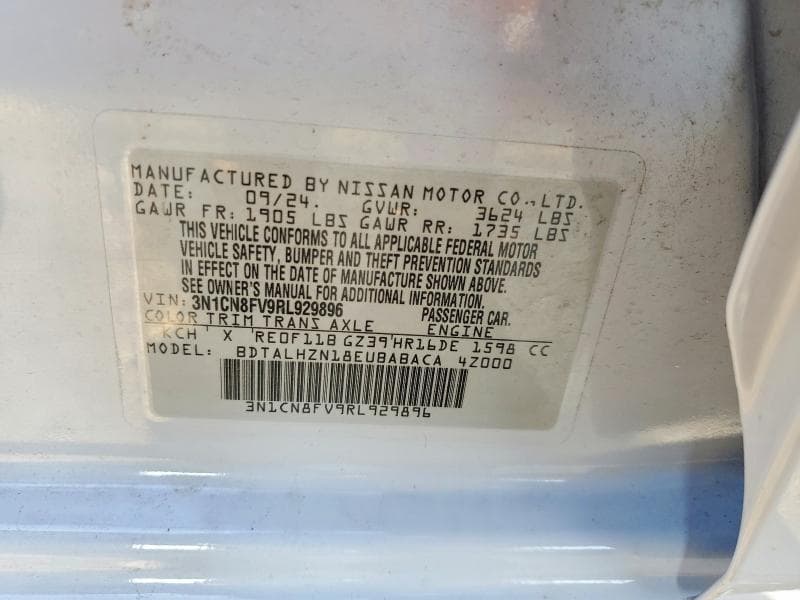 2024 NISSAN VERSA SR 12