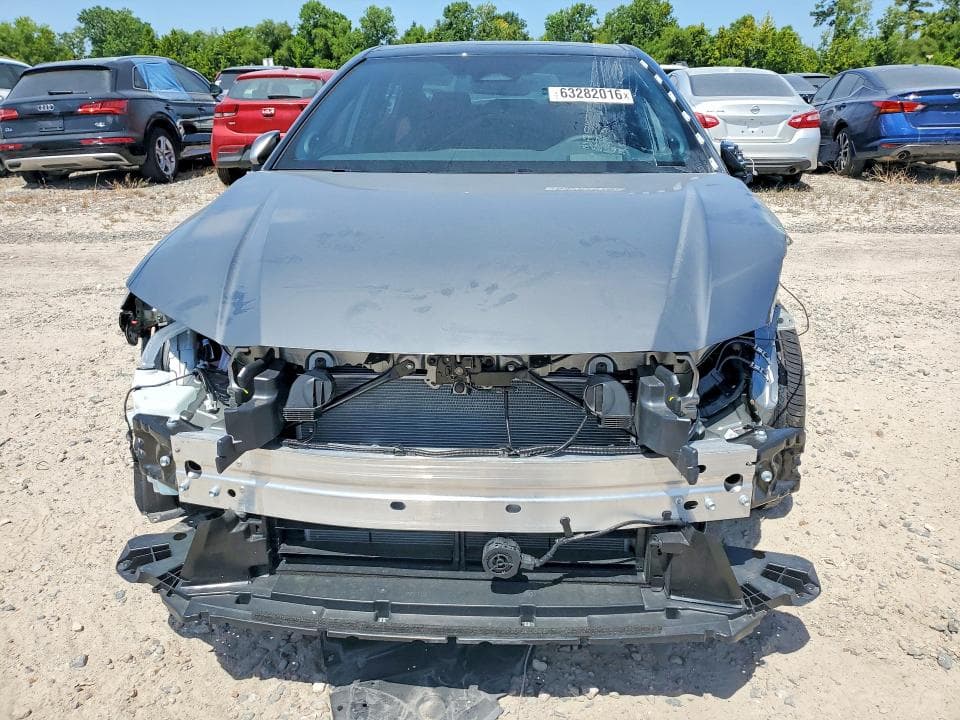 2026 TOYOTA CAMRY XSE 5