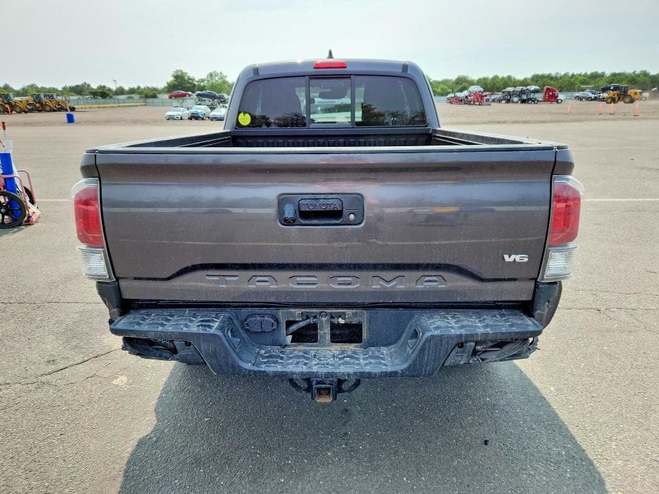 2022 TOYOTA TACOMA TRD OFF-ROAD 6