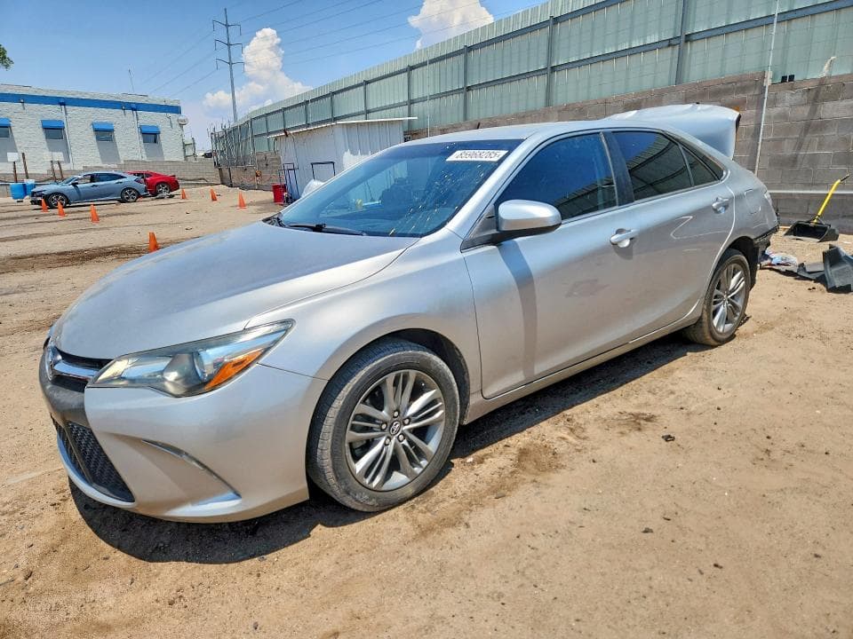 2017 TOYOTA CAMRY SE - 1