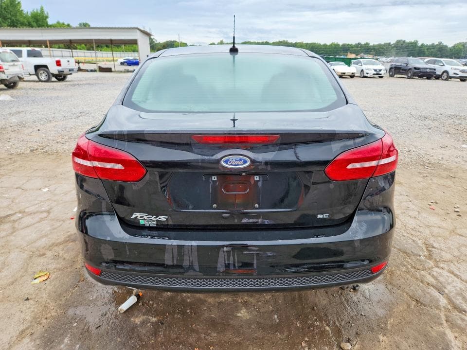 2018 FORD FOCUS SE 6