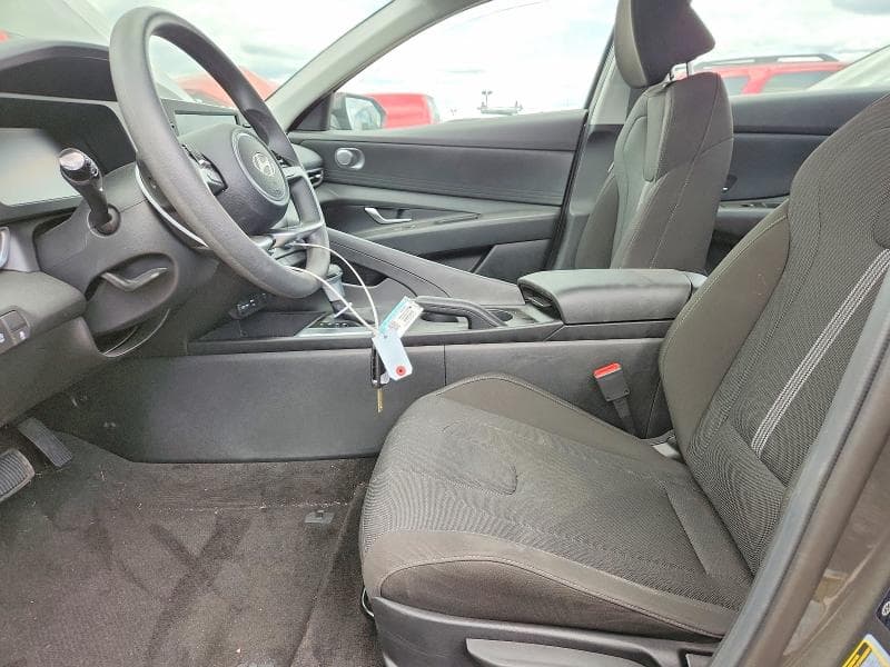 2026 HYUNDAI ELANTRA SE 7