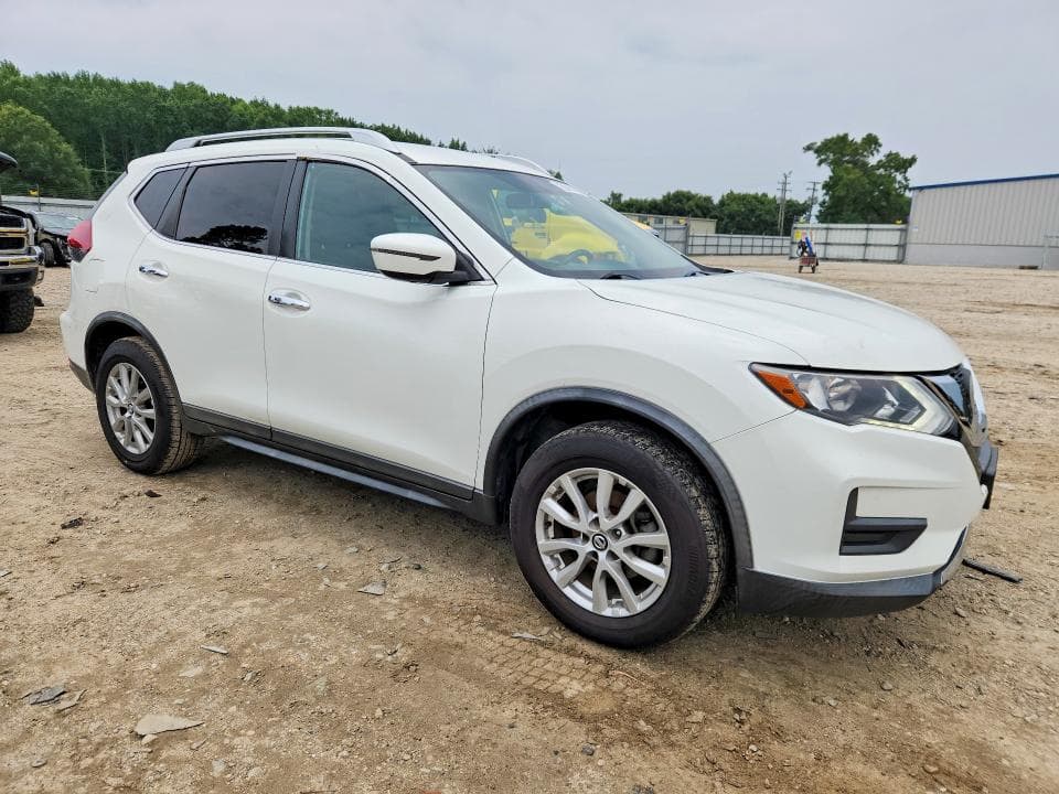 2018 NISSAN ROGUE SV 4
