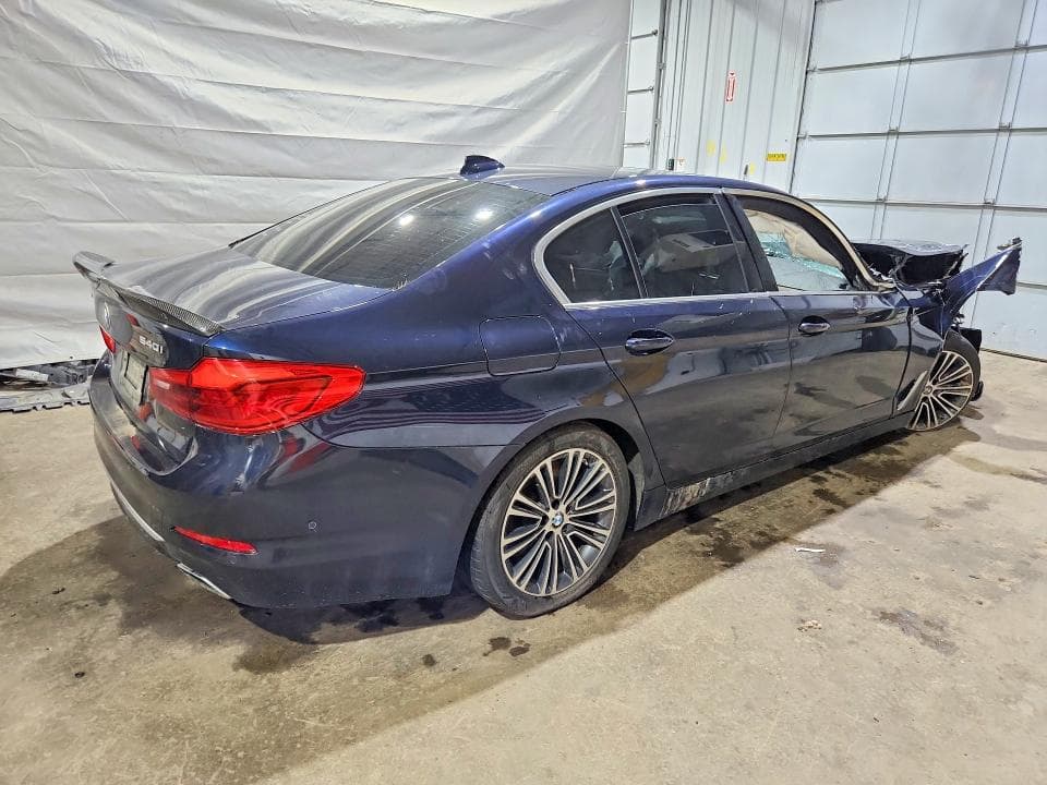 2019 BMW 540 XI 3