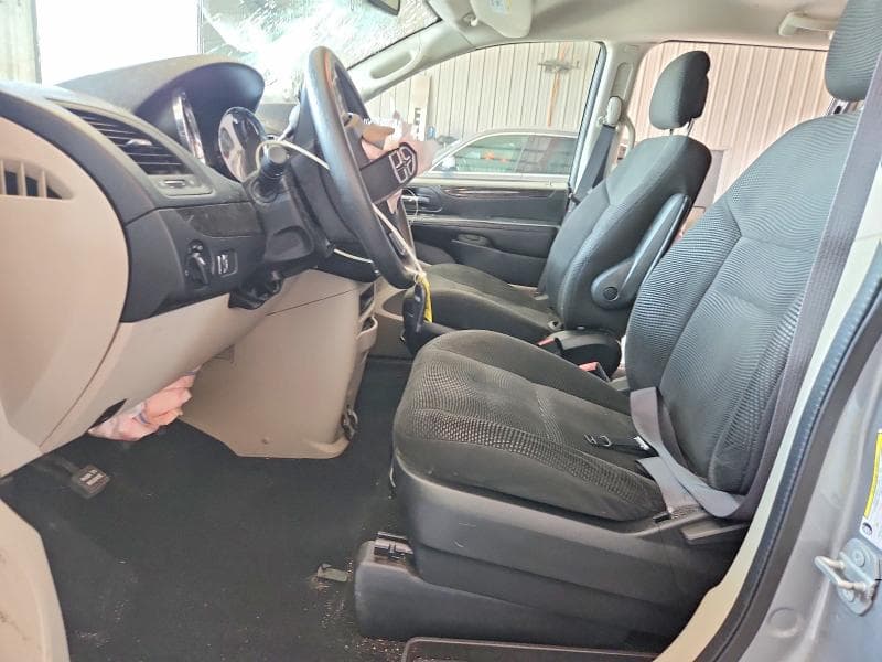 2020 DODGE GRAND CARAVAN SE 7