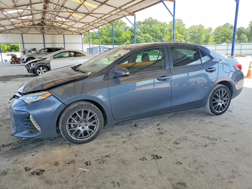 2018 TOYOTA COROLLA SE - 1