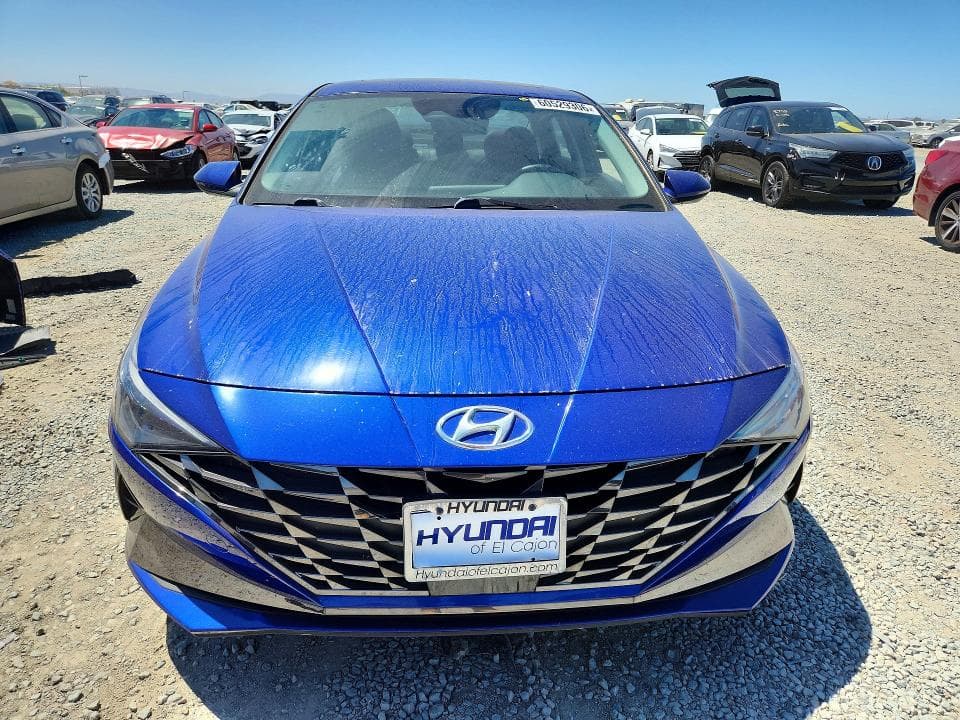 2023 HYUNDAI ELANTRA LIMITED 5