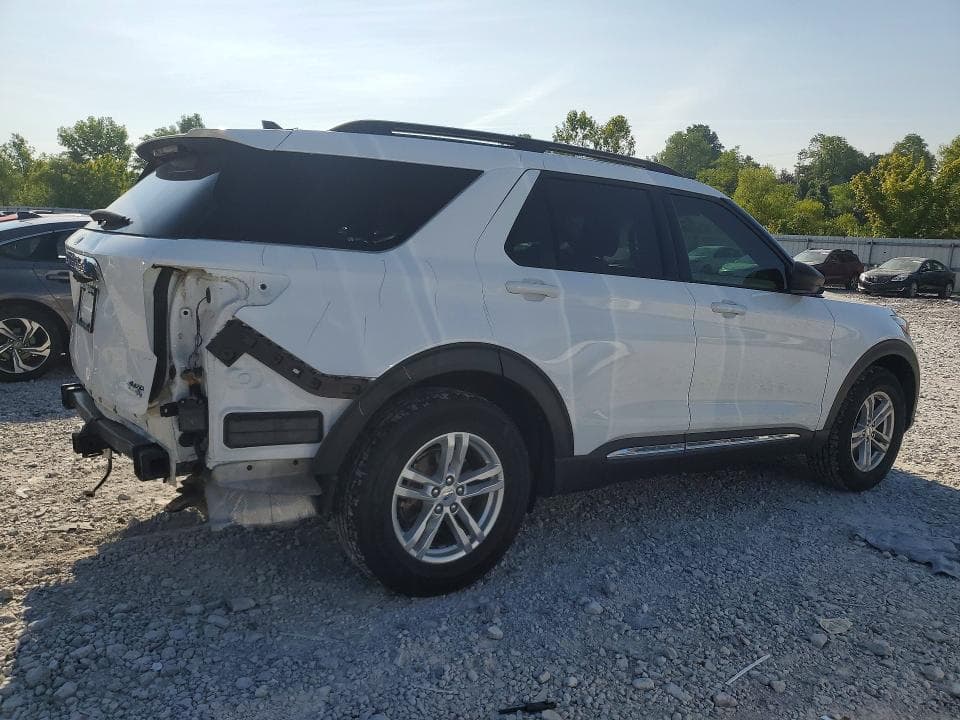 2021 FORD EXPLORER XLT 3