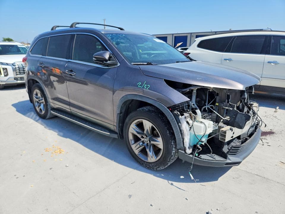 2019 TOYOTA HIGHLANDER LIMITED PLATINUM 4