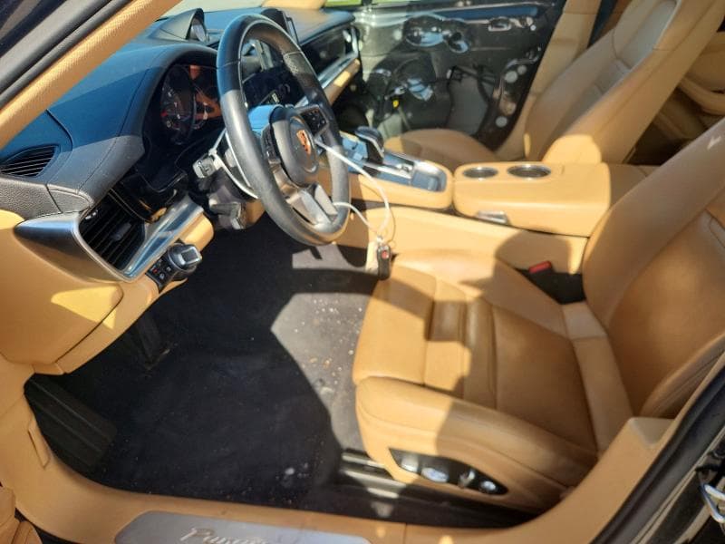 2018 PORSCHE PANAMERA 4 7