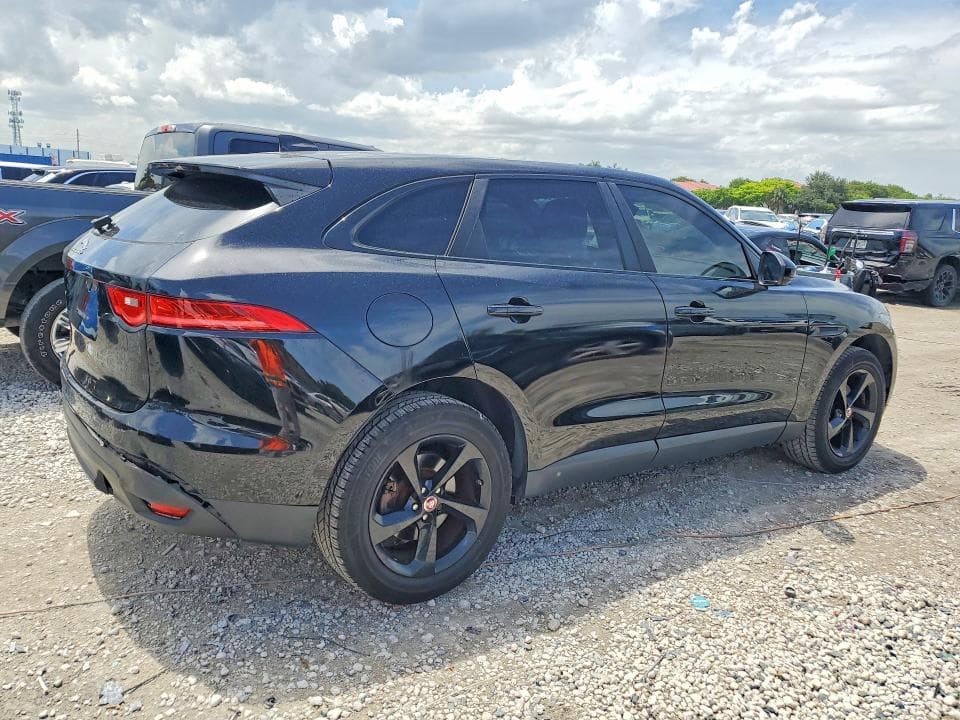 2018 JAGUAR F-PACE PREMIUM 3