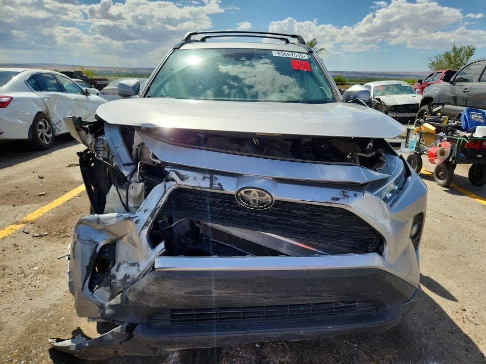 2021 TOYOTA RAV4 XLE PREMIUM 5