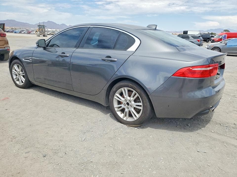 2017 JAGUAR XE PREMIUM 2