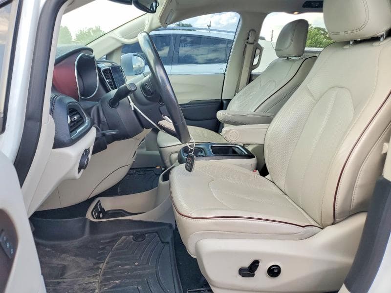 2020 CHRYSLER PACIFICA LIMITED 7