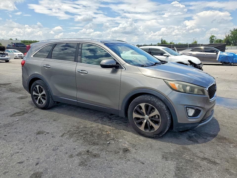2017 KIA SORENTO EX 4