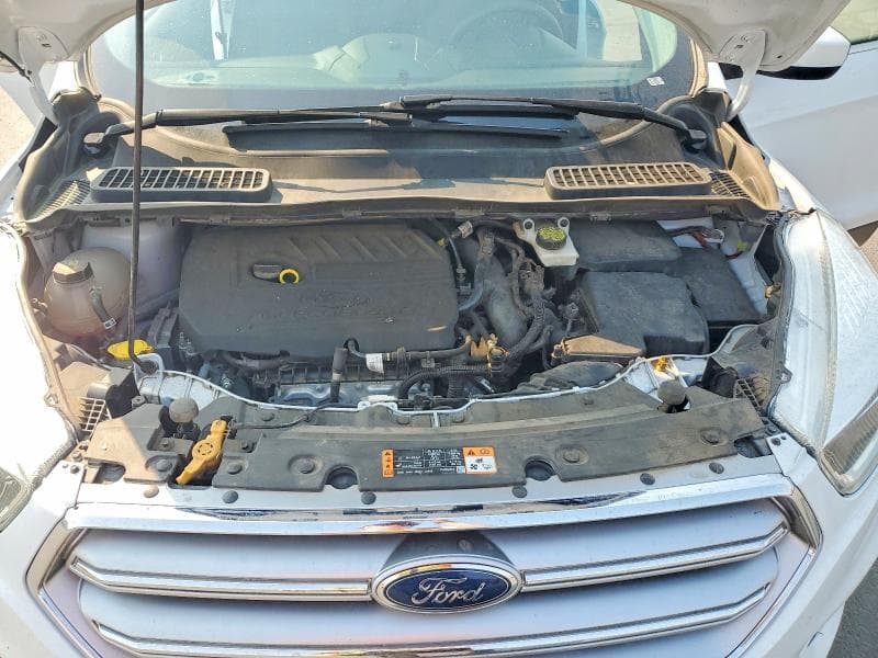 2017 FORD ESCAPE SE 12