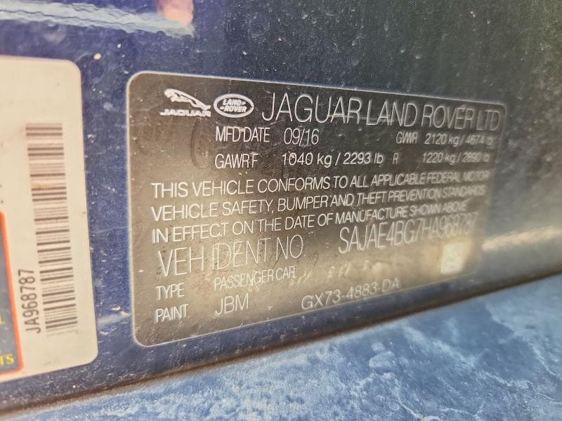 2017 JAGUAR XE PRESTIGE 13