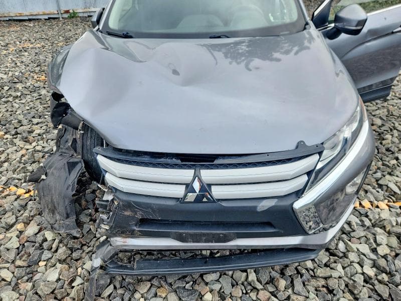 2020 MITSUBISHI ECLIPSE CROSS ES 12