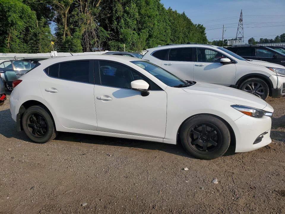 2018 MAZDA 3 TOURING 4