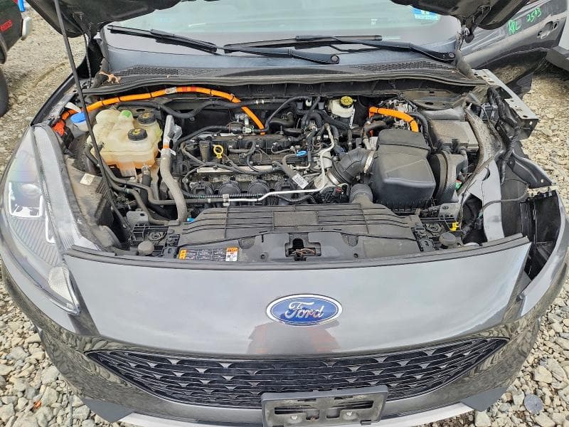 2020 FORD ESCAPE SE SPORT 12