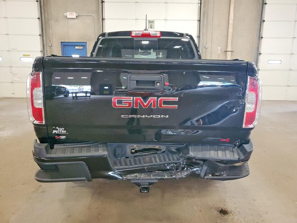 2022 GMC CANYON AT4 6