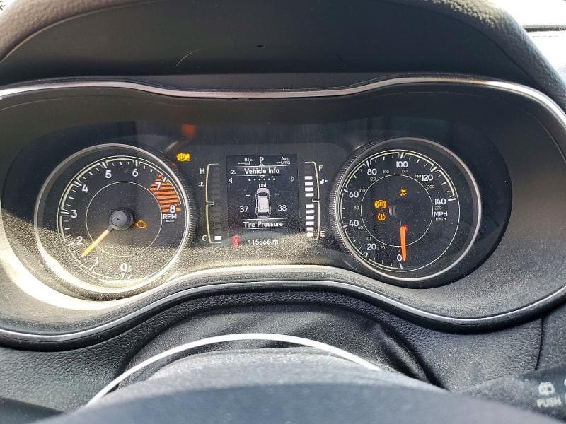2019 JEEP CHEROKEE LATITUDE 9