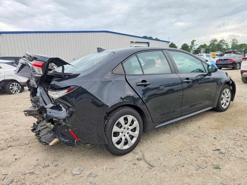 2022 TOYOTA COROLLA LE 3