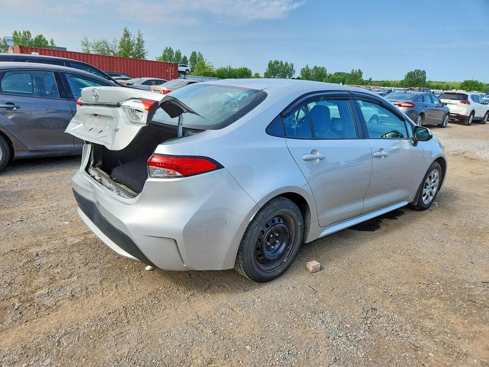 2021 TOYOTA COROLLA LE 3