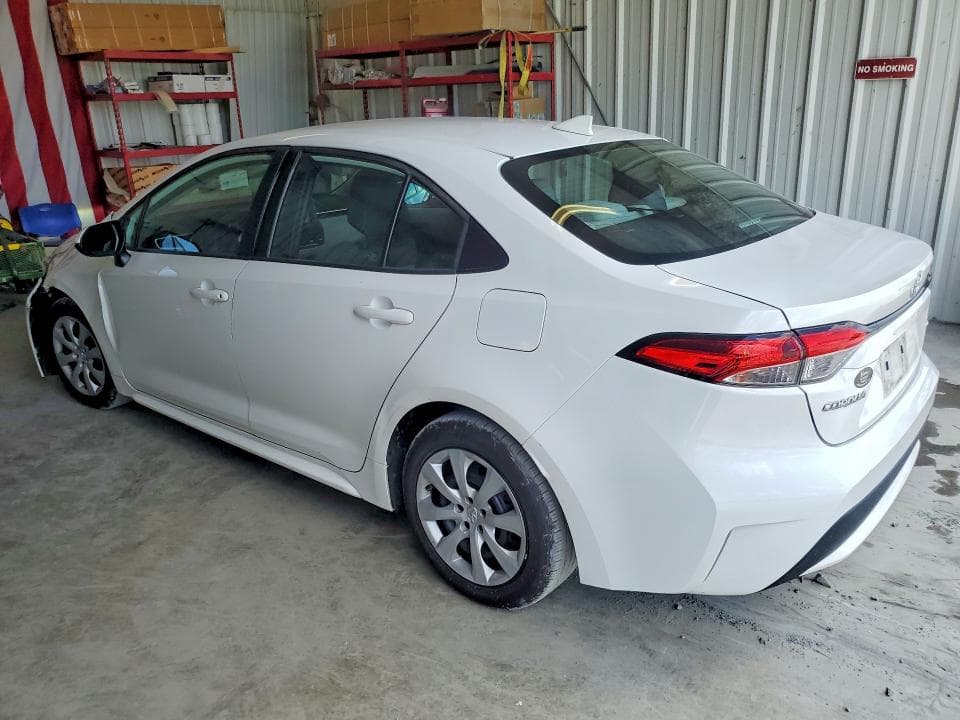 2022 TOYOTA COROLLA LE 2