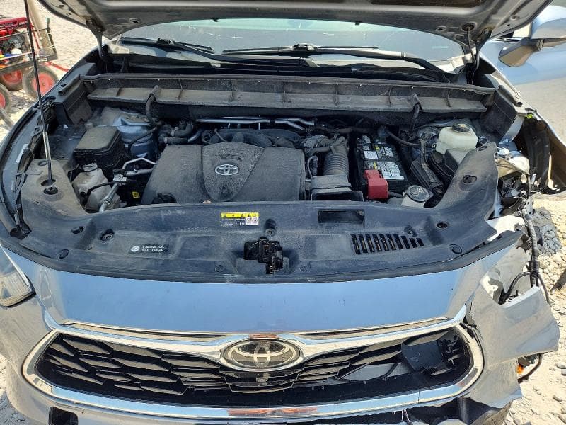 2021 TOYOTA HIGHLANDER PLATINUM 12