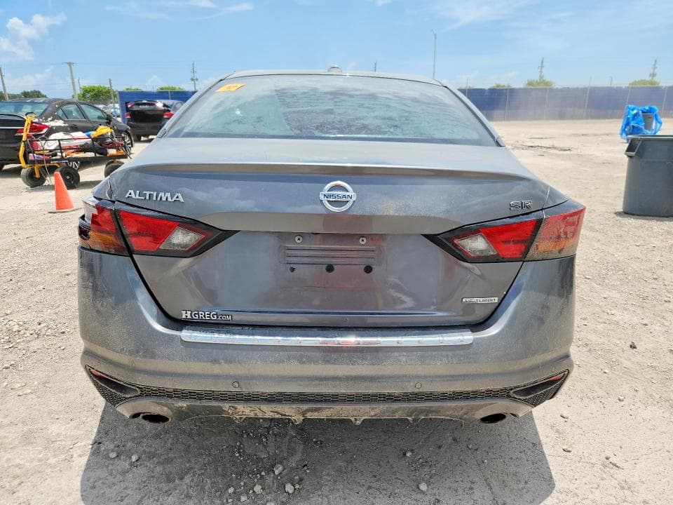 2021 NISSAN ALTIMA SR 6
